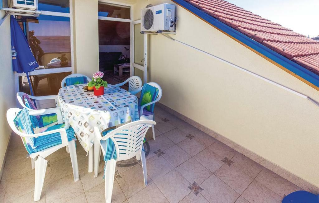 Apartments Karla Цриквениця Екстер'єр фото